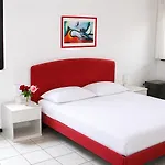 Nessi Otel 3*