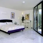 Nessi מלון 3*